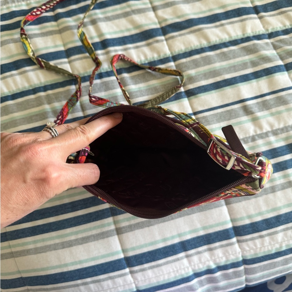 $5 ADD ON Vera Bradley Crossbody Bag - Picture 2 of 4